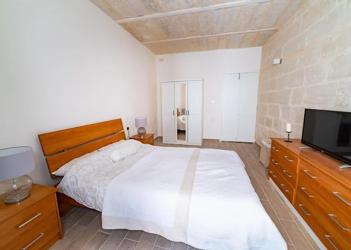 Central Valletta Townhouse-Hosted By Sweetstay