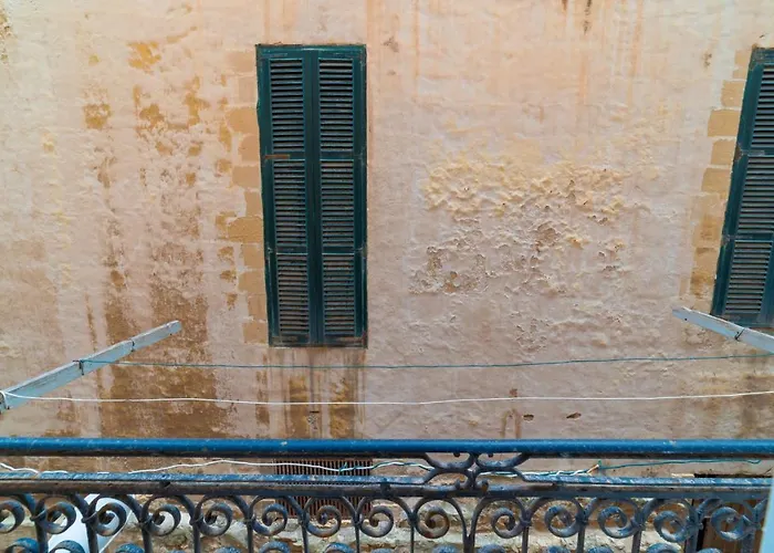 Central Valletta Townhouse-Hosted By Sweetstay
